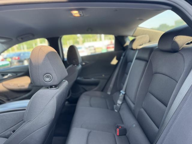 2023 Chevrolet Malibu Automatic CVT - Image 11