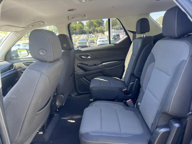 2020 Chevrolet Traverse Automatic 9-Spd - Image 11