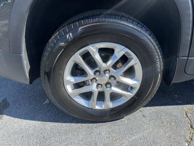 2020 Chevrolet Traverse Automatic 9-Spd - Image 9