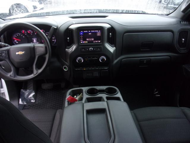 2022 Chevrolet Silverado 1500 Crew Cab Automatic 8-Spd w/Overdrive - Image 9