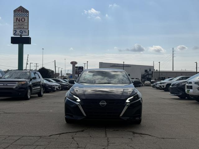 2024 Nissan Altima Automatic Xtronic CVT - Image 2