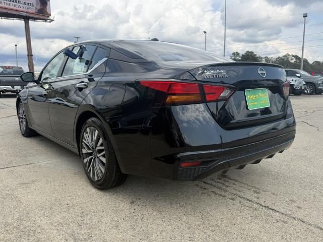 2024 Nissan Altima Automatic Xtronic CVT - Image 6
