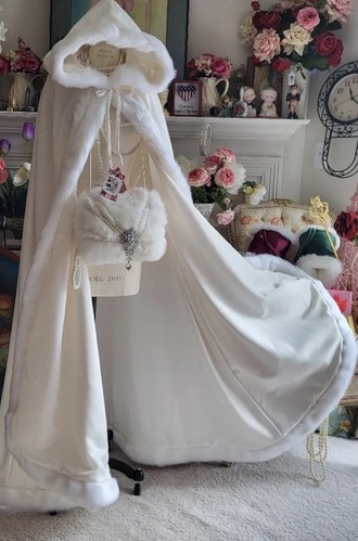 Cloak - Faux fur lined cloak/cape with hood - $100 - (50% OFF)