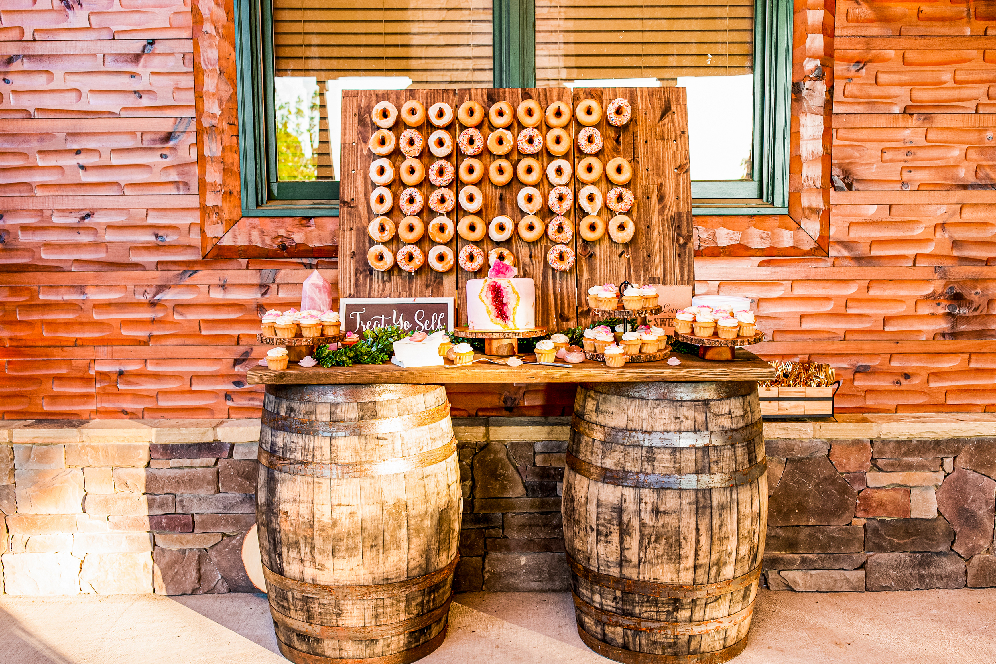 38 Oktoberfest Wedding Table Decor Ideas to Celebrate in Style