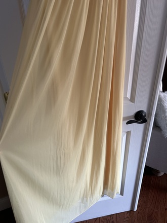 David's bridal - Long mesh with cowl  size 6 - $85 - (47% OFF)