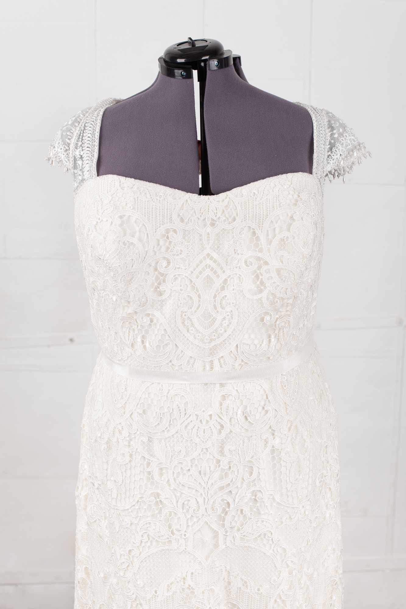 melissa sweet beaded cap sleeve lace wedding dress Cap Sleeve V-Neck Beaded Lace Sheath Wedding Dress