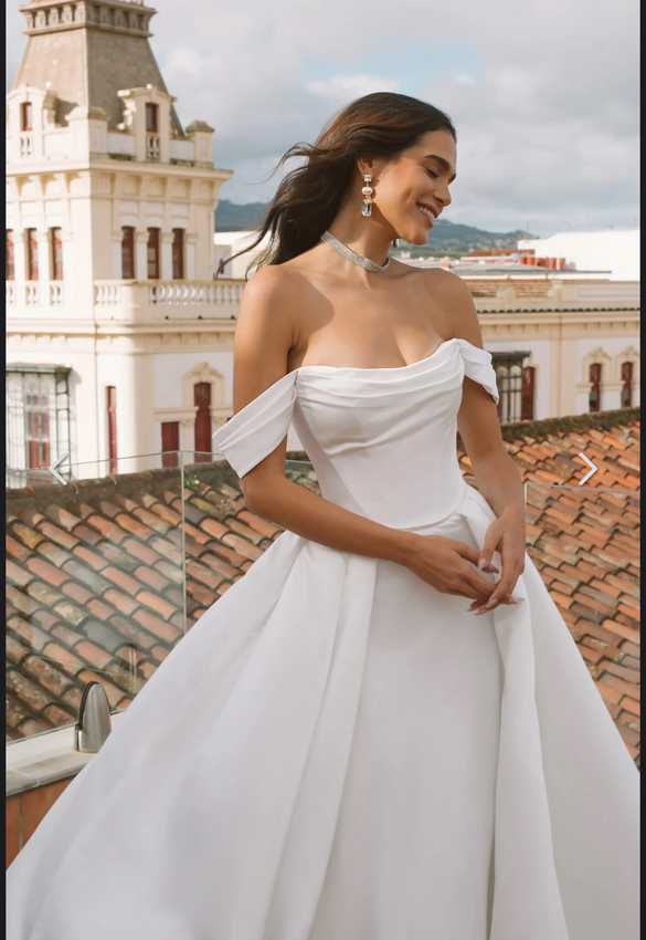 Blammo-Biamo  - Vanessa  size 6 - $2250 - (25% OFF)