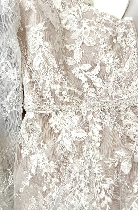 Oleg Cassini - CWG997 size 16 - $650 - (54% OFF)