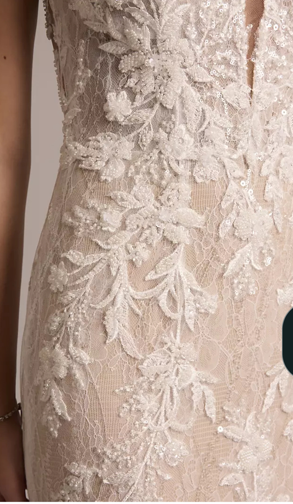 Galina Signature - Beaded Plunging Tank Mermaid Wedding Dress size 6 - $1100 - (52% OFF)