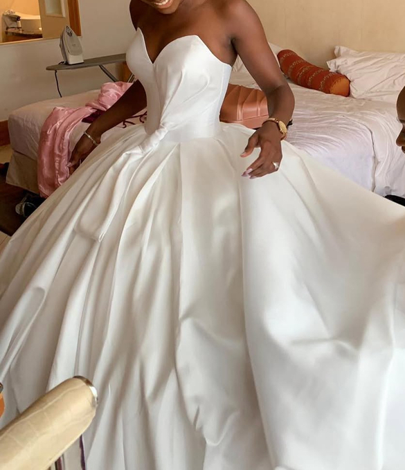 Custom - Princess Ballgown size 2 - $3400 - (66% OFF)