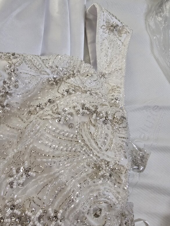 No idea - Ballgown size 12 - $350 - (71% OFF)