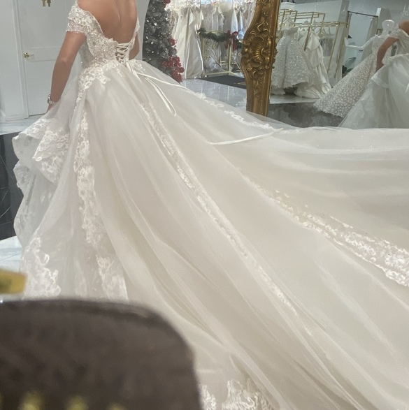 ESEA AZENABOR  - Custom  size 4 - $4000 - (56% OFF)