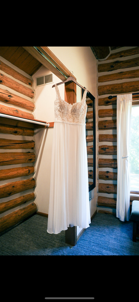 Allure bridal - Romance Dress R3655 size 14 - $800 - (47% OFF)