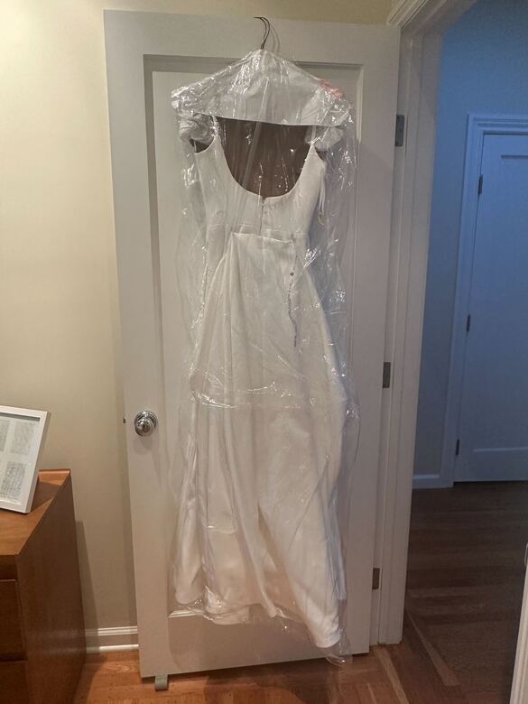 Tara LaTour - Moers Satin size 8 - $1600 - (50% OFF)