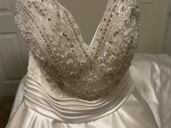 Stella York - 6447DM size 8 - $750 - (38% OFF)