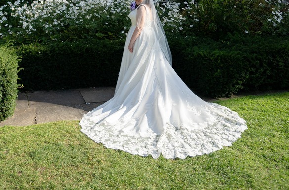 Justin alexander - Evangeline size 18 - $2150 - (50% OFF)
