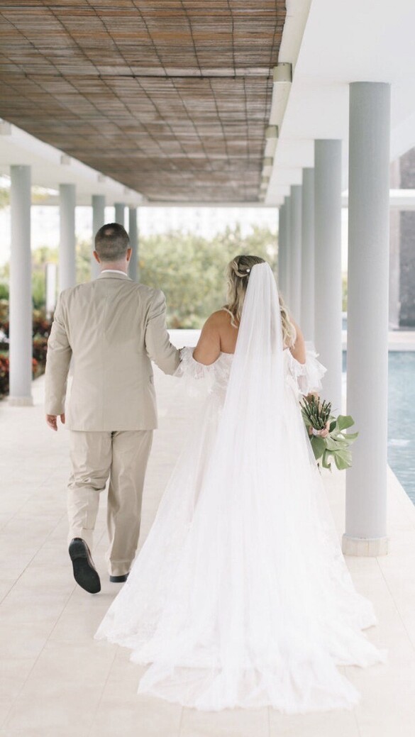 Madi Lane  - Bronte  size 20 - $1200 - (52% OFF)