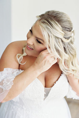 Madi Lane  - Bronte  size 20 - $1200 - (52% OFF)