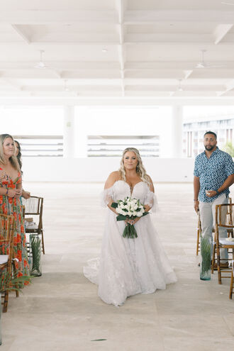 Madi Lane  - Bronte  size 20 - $1200 - (52% OFF)