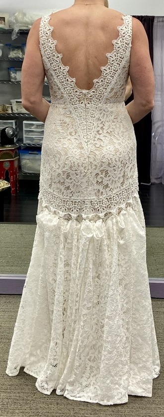 Rish Bridal - Nina size 8 - $1100 - (61% OFF)