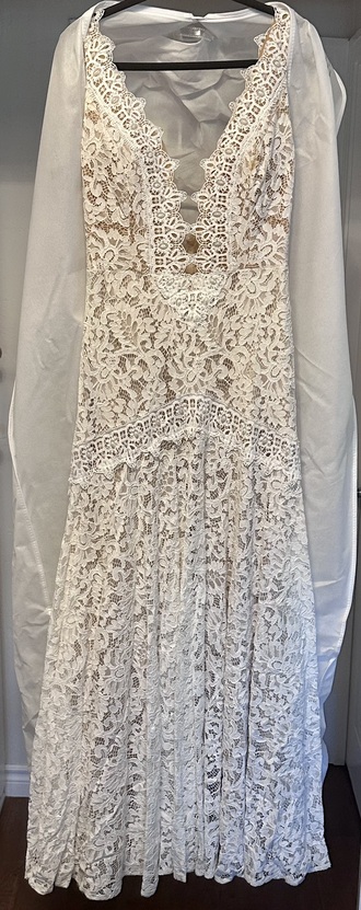 Rish Bridal - Nina size 8 - $1100 - (61% OFF)