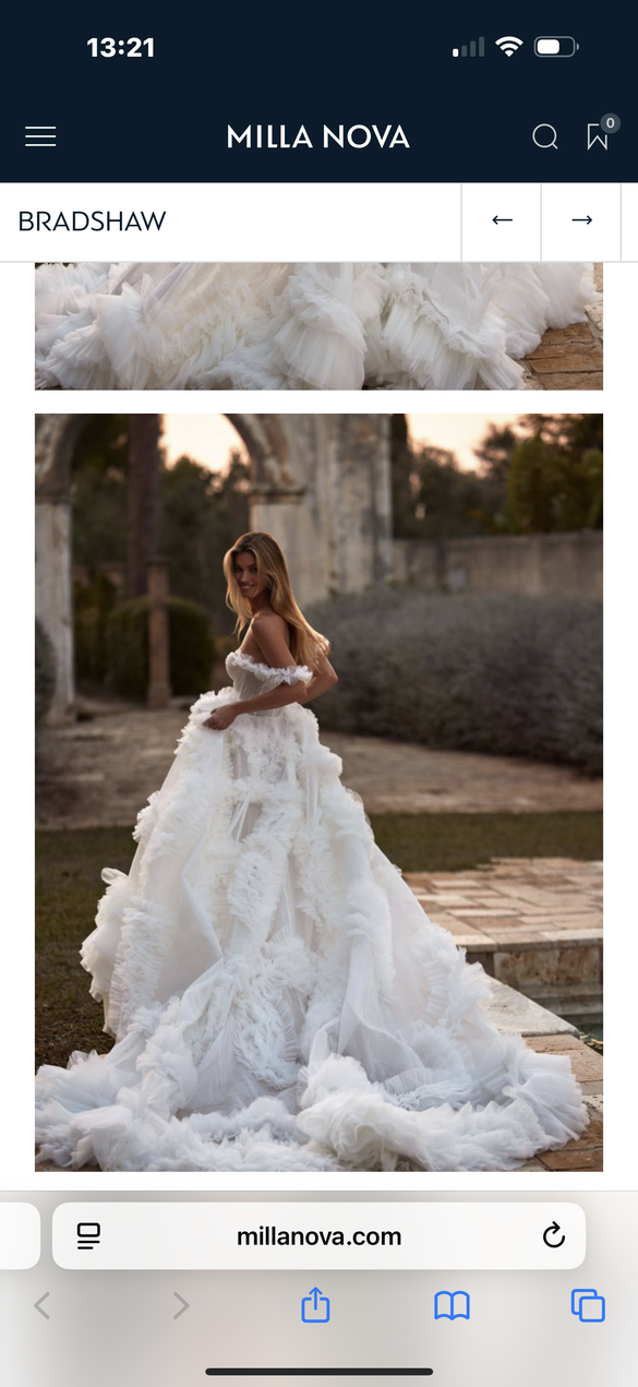 Milla nova - Bradshaw  size 4 - $3500 - (49% OFF)