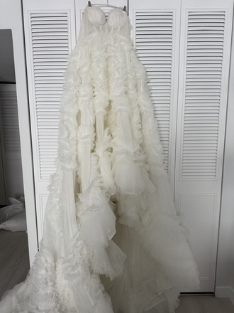 Milla nova - Bradshaw  size 4 - $3500 - (49% OFF)