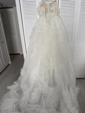 Milla nova - Bradshaw  size 4 - $3500 - (49% OFF)