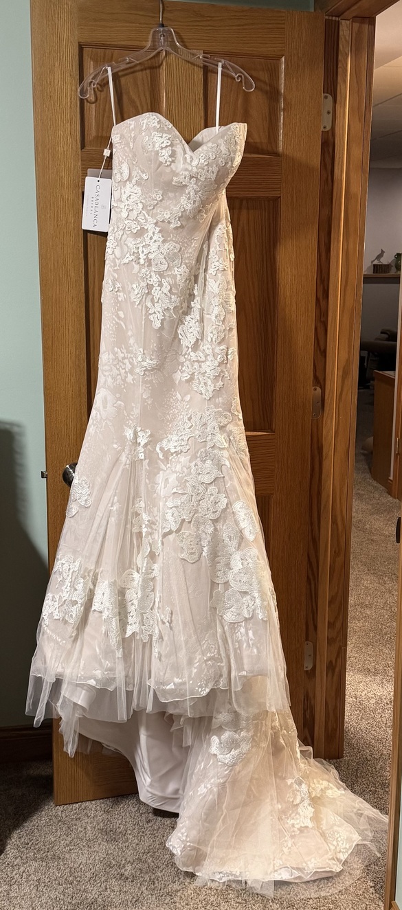 Casablanca - 2142 size 12 - $1000 - (44% OFF)