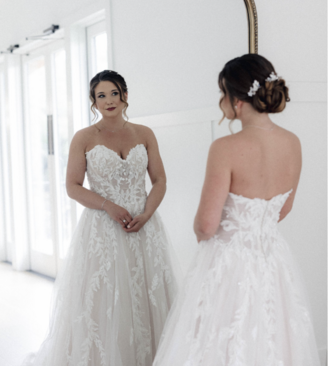 Wtoo by watters - Zazie size 4 - $800 - (65% OFF)