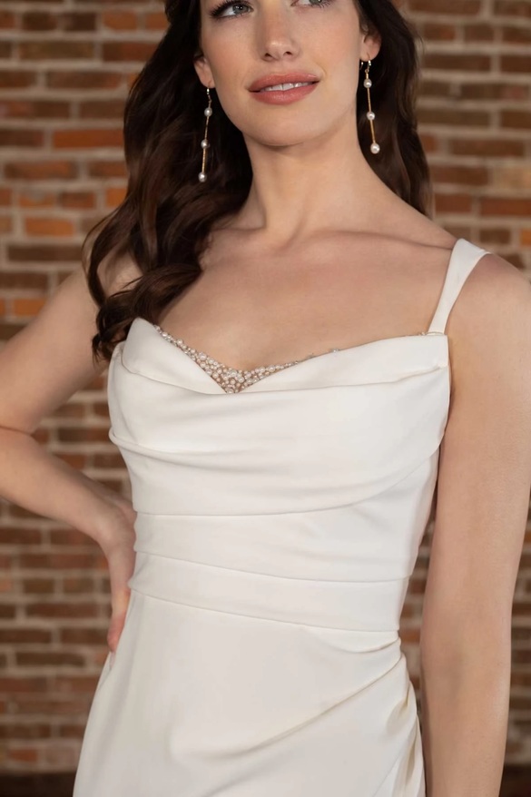 Essense of australia - Fit and Flare size 8 - $1600 - (16% OFF)