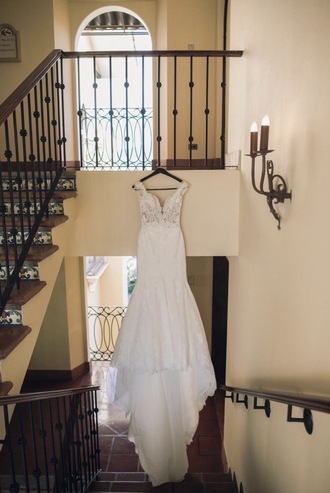 Pronovias - Pronovias Imelda size 4 - $1500 - (59% OFF)