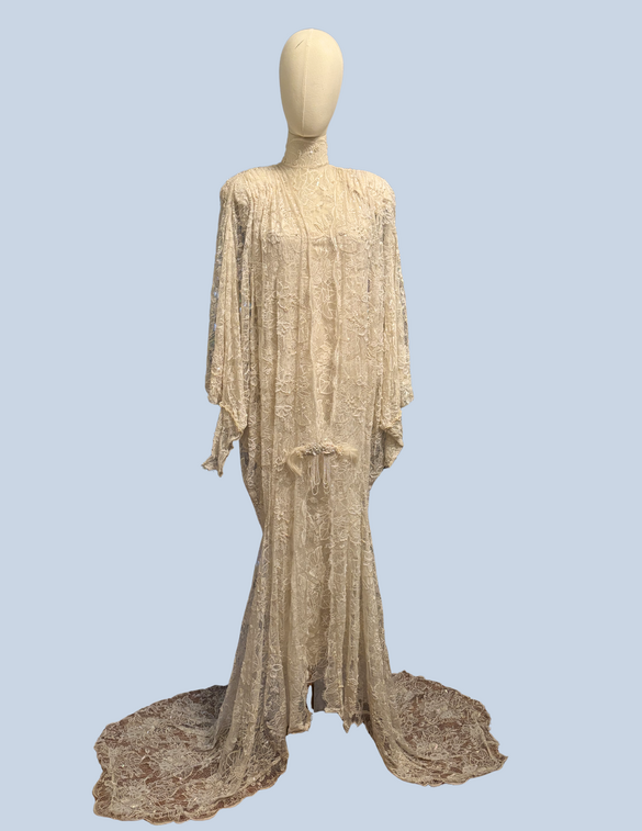 Rafael - Via Couture size 10 - $2995 - (46% OFF)