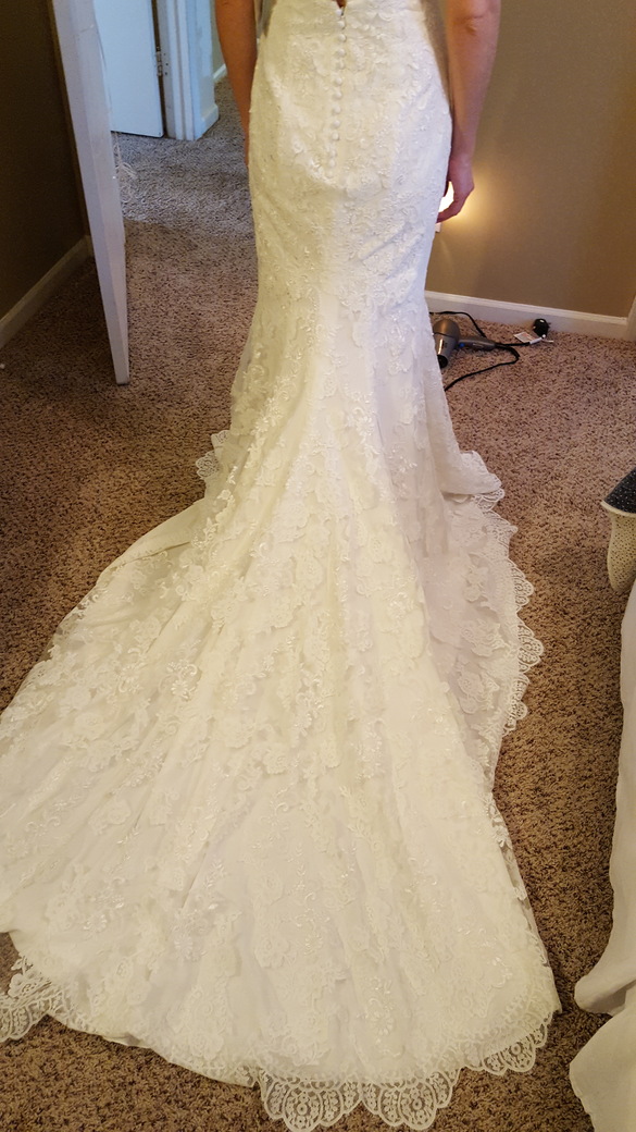 Pronovias - Prunelle size 4 - $500 - (44% OFF)