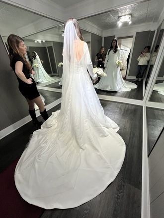 Maggie soterro - Lawrence size 16 - $1800 - (10% OFF)