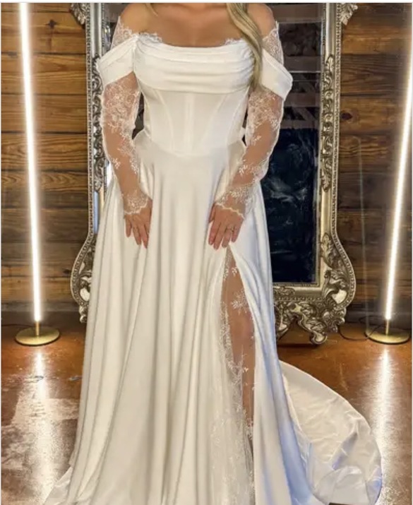 Birdie Bridal - Nonna size 18 - $1000 - (50% OFF)