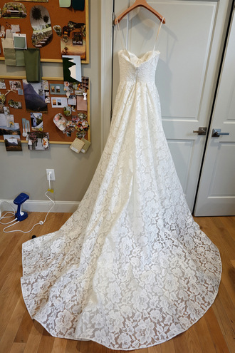 Beccar - Alison size 4 - $3000 - (58% OFF)