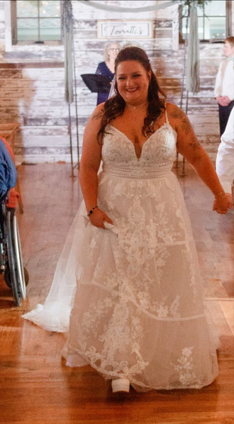 Oxford Street - Wedding Dress size 14 - $1000 - (41% OFF)
