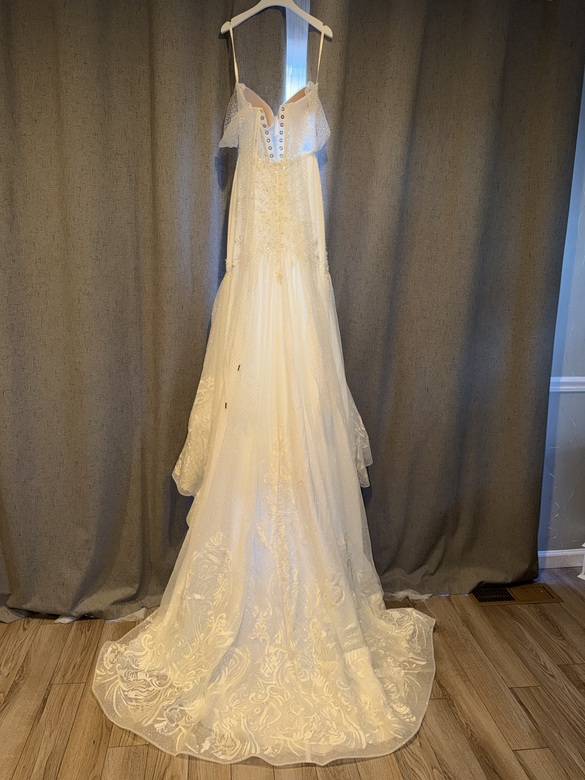 Milla nova - Asya size 10 - $3200 - (12% OFF)