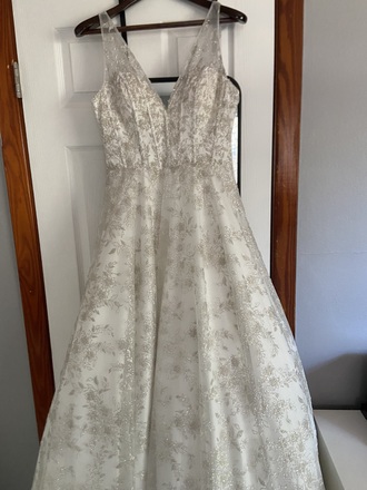 Jovani  - JB06913A size 8 - $650 - (50% OFF)