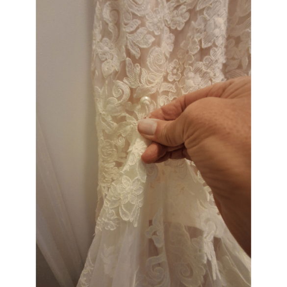 Allure Couture - Unknown size 10 - $250 - (82% OFF)