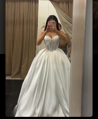 Saint Alexis Bridal - Ballgown size 0 - $1300 - (35% OFF)