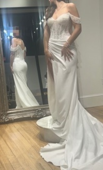 Alexandra's Bridal Boutique - NAVI size 14 - $1700 - (32% OFF)