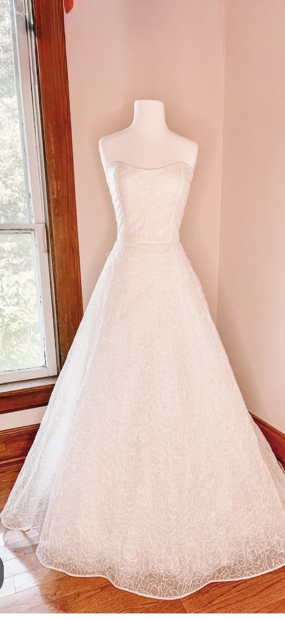 Amsale - Lakin  size 12 - $2000 - (62% OFF)
