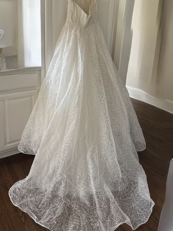 Amsale - Lakin  size 12 - $2000 - (62% OFF)
