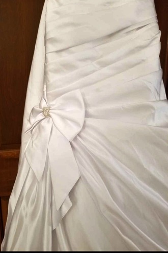 David's Bridal - Satin Mermaid size 4 - $450 - (44% OFF)