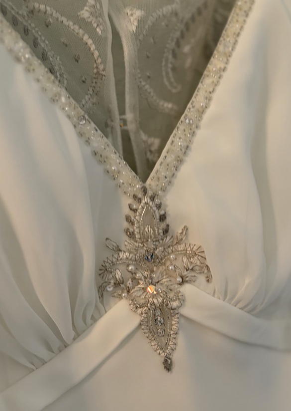 Galena - Form to flair size 6 - $250 - (50% OFF)
