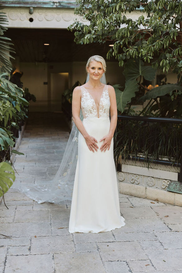 Anna Kara - Cintra size 4 - $1800 - (47% OFF)