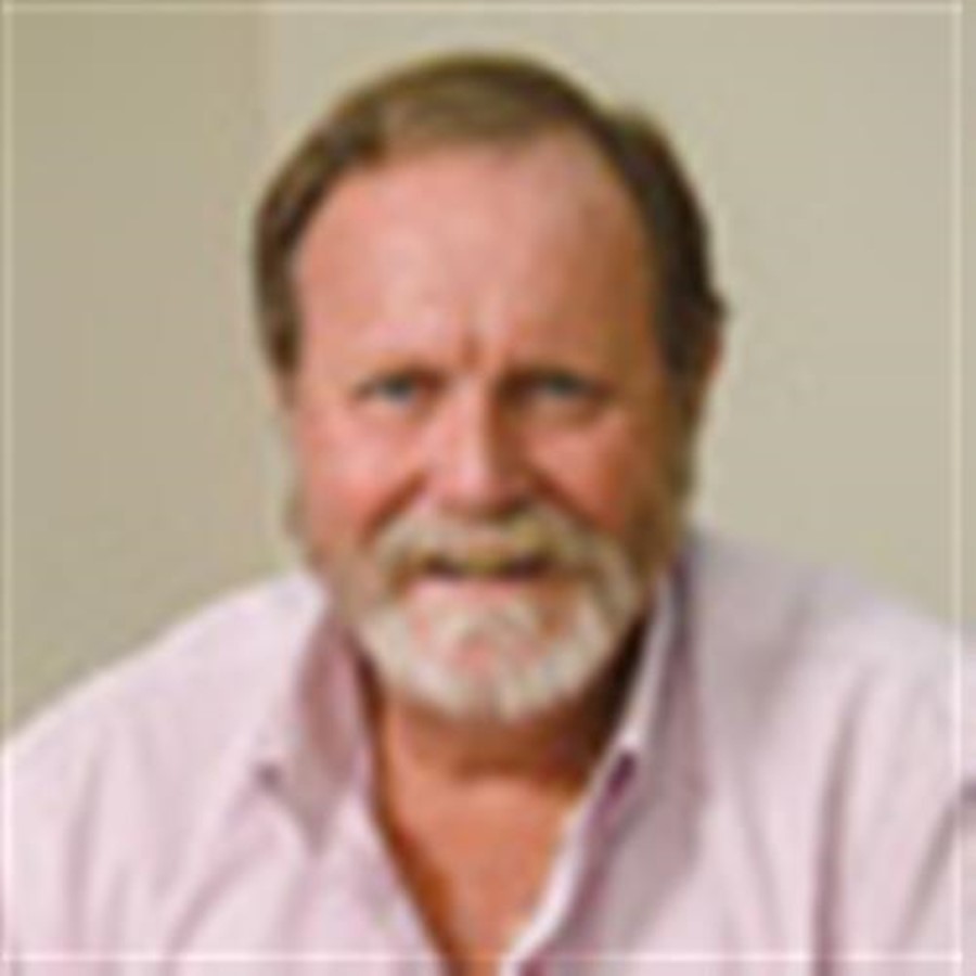 Stephen Moynihan Photo 2202 Side