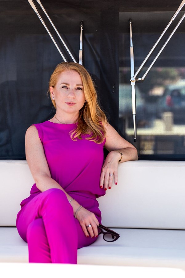 Michela Villa Photo 28568 Side